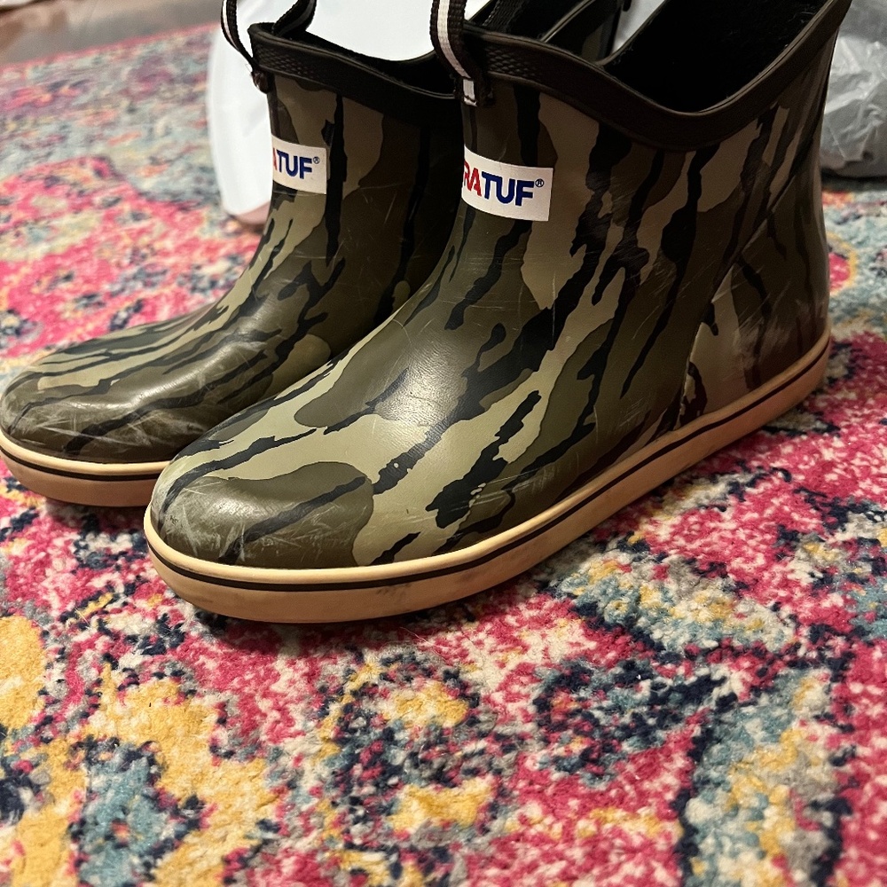 Xtratuf kids shoes